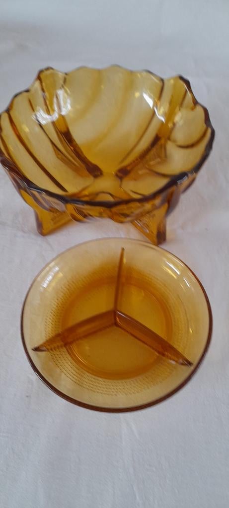 Vintage amberkleurige glazen schaal met vakjes, Ophalen of Verzenden