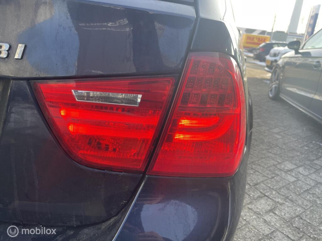 Achterlicht rechtsbinnen BMW 3-serie Touring E91 LCI (08-12, Gebruikt, Ophalen of Verzenden, BMW, BMW