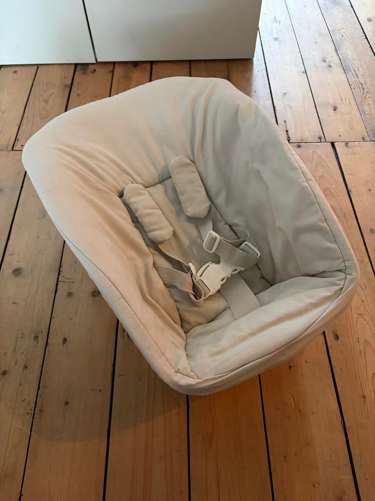Stokke babynest voor Tripp Trapp kinderstoel, Ophalen of Verzenden, Gebruikt, Overige typen, Gordel(s)