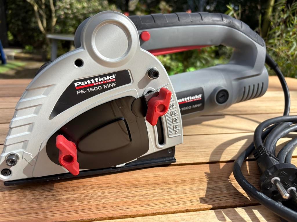 Pattfield muurfrees PE-1500 watt, Ophalen of Verzenden, Zo goed als nieuw, Elektrisch