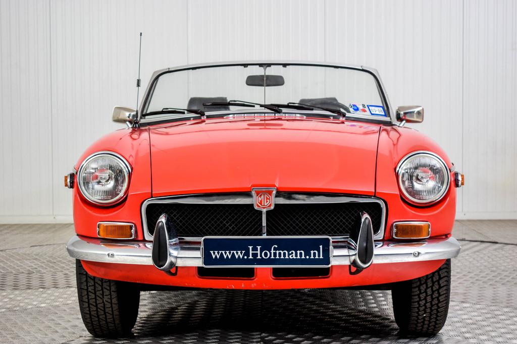 MG B MGB Roadster 1.8 (bj 1974), B, 101 pk, Gebruikt, 4 cilinders