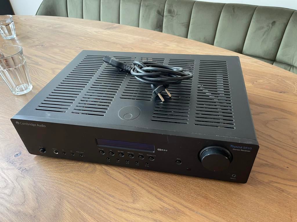 Versterker cambrige audio Topaz SRv2; 4 kanalen, 85W RMS, Ophalen, Zo goed als nieuw, 60 tot 120 watt, Overige merken