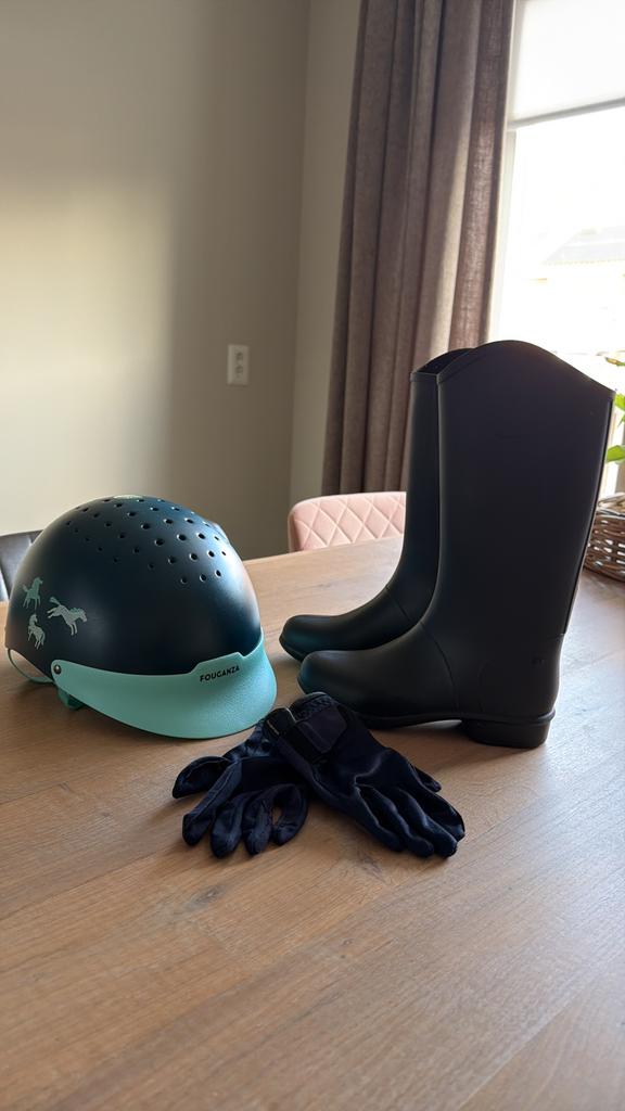 Paardrij cap, paardrijlaarzen, handschoenen, Dieren en Toebehoren, Paardrijkleding, Ophalen of Verzenden, Zo goed als nieuw, Dressuur