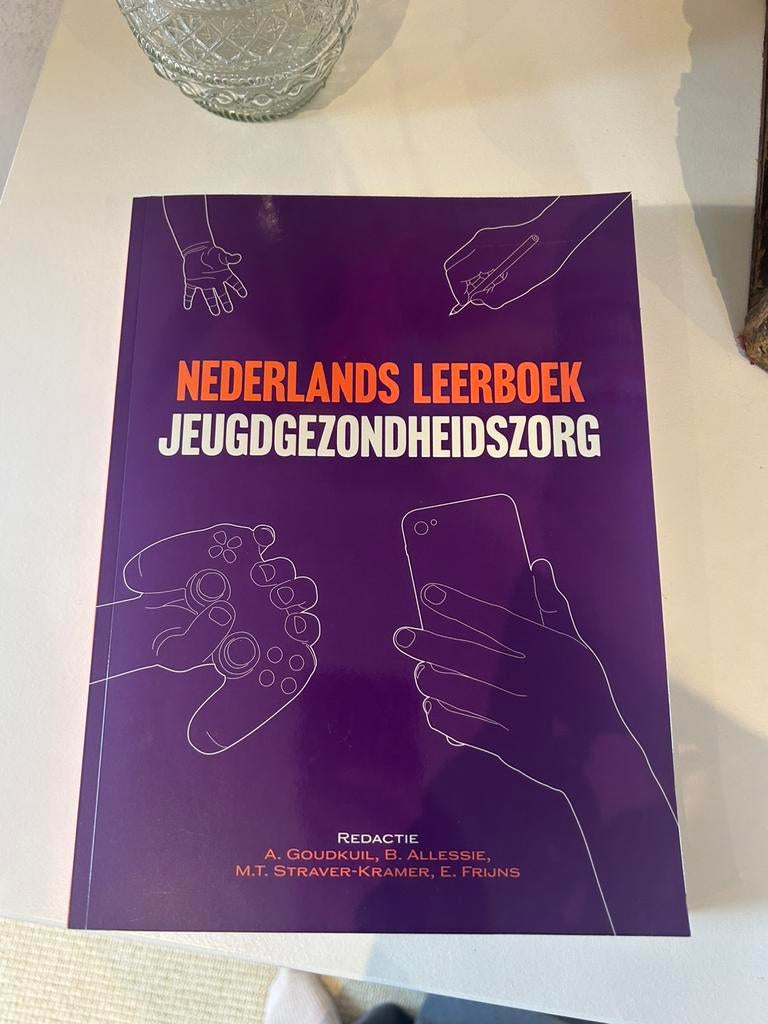 Nederlands leerboek jeugdgezondheidszorg, Ophalen of Verzenden, Zo goed als nieuw, Sociale wetenschap