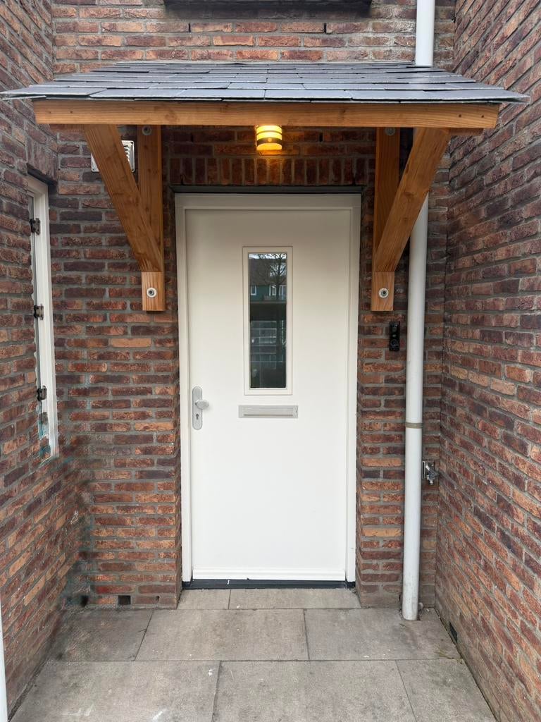 Houten deurluifel / afdak voordeur, Verzenden, Zo goed als nieuw