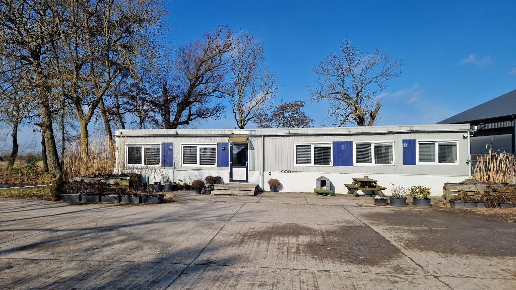 woonunit 234m2, 13 De Meeuw units., Ophalen