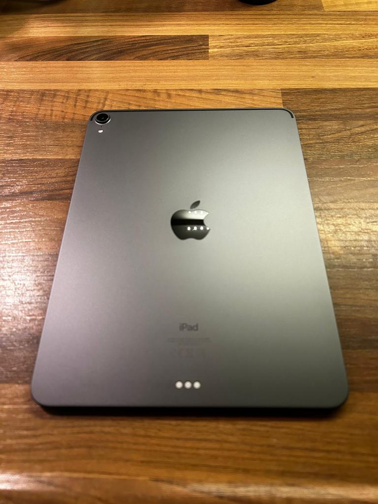 Ipad 11 pro, Computers en Software, Apple iPads, Apple iPad, 11 inch, Ophalen of Verzenden, Zo goed als nieuw