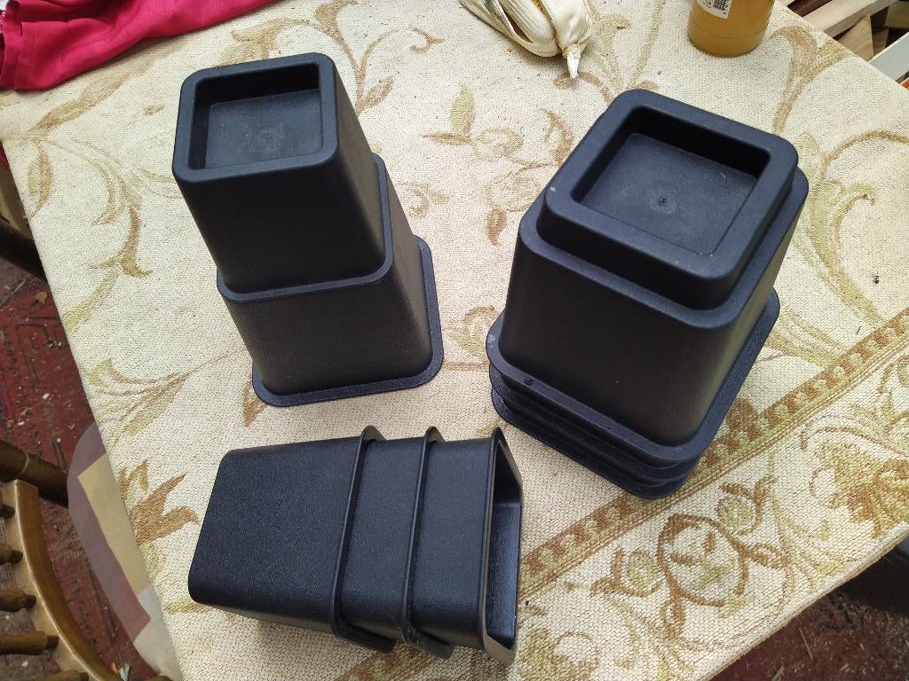 Bedklossen, Diversen, Ophalen of Verzenden, Zo goed als nieuw