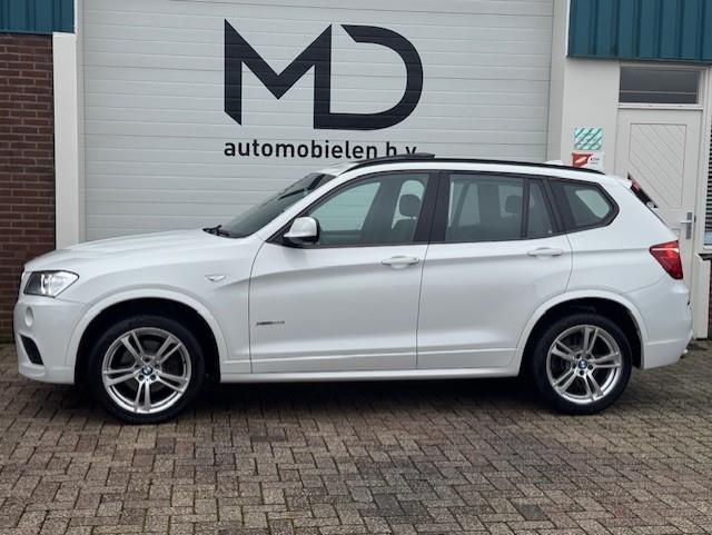 BMW X3 XDrive20i High Executive M-Sport - Panoramadak - LED, Gebruikt, 4 cilinders, 2000 kg, Wit