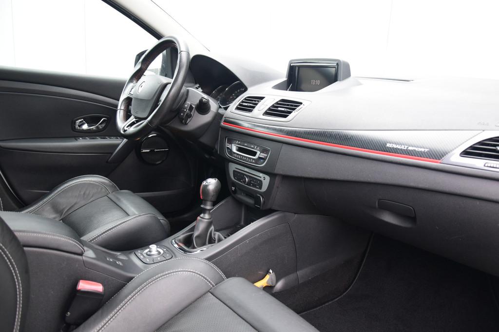 Renault Mégane Estate 2.0 Turbo GT-Line Leer/Verwarmd Bose, 1998 cc, 730 kg, 4 cilinders, Lichtsensor