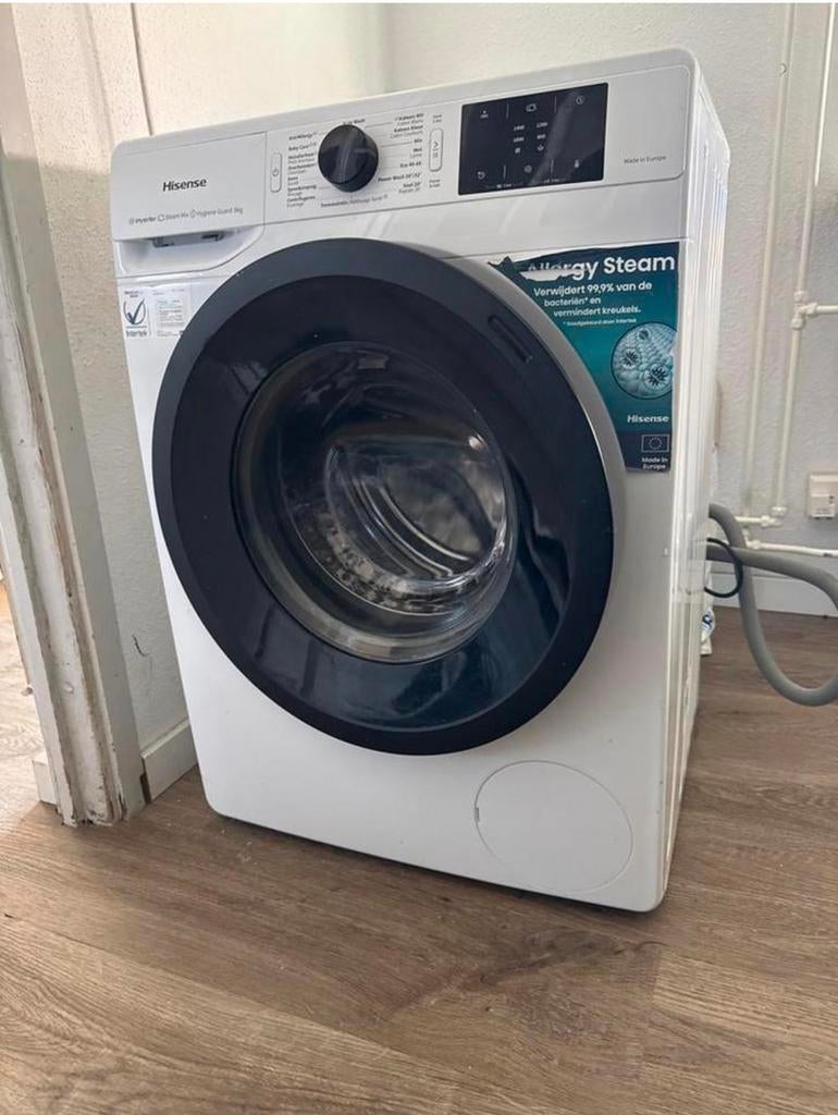 Hisense wasmachine - zo goed als nieuw, 8 tot 10 kg, Ophalen of Verzenden, 85 tot 90 cm, 1600 toeren of meer