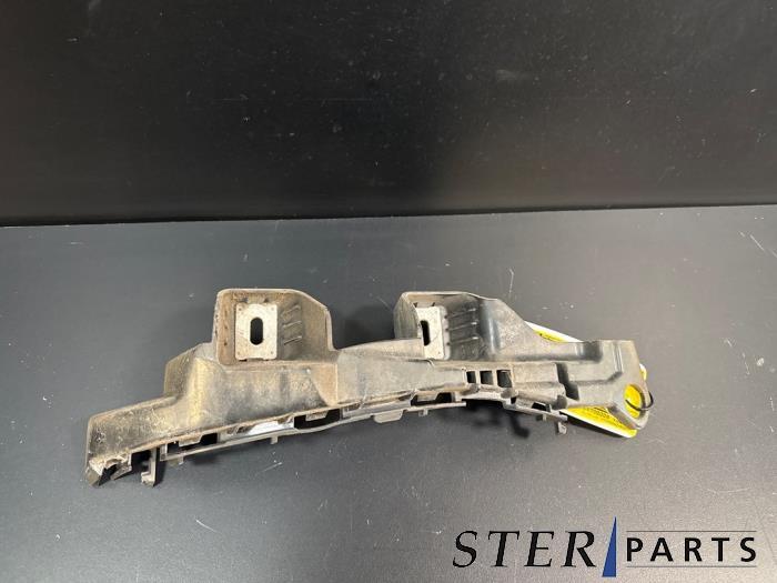 Bumpersteun rechts-achter van een Mercedes C-Klasse, Gebruikt, -, Ophalen of Verzenden, -