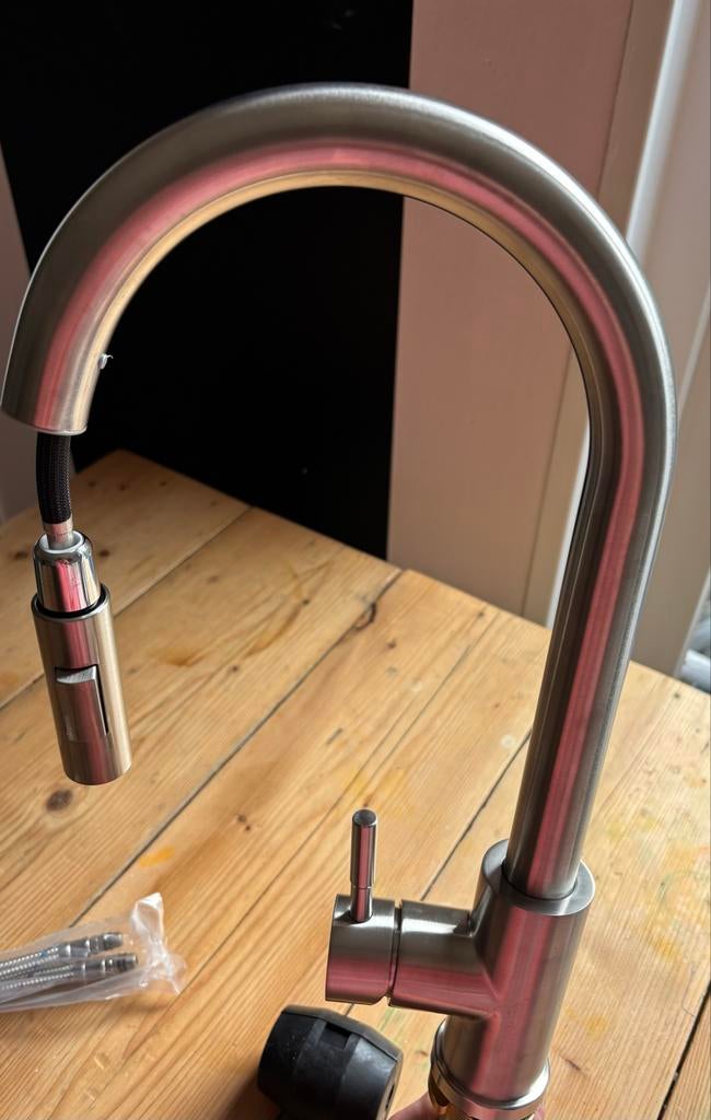 RVS Keukenkraan met Uittrekbare Sproeier 360 Draaibaar, Overige typen, Ophalen of Verzenden, Metaal, Overige merken