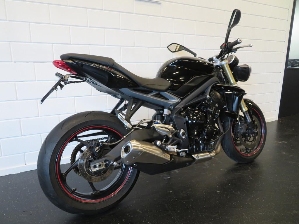 Triumph Street Triple 675 BLACK EDITION TOP - foto 3