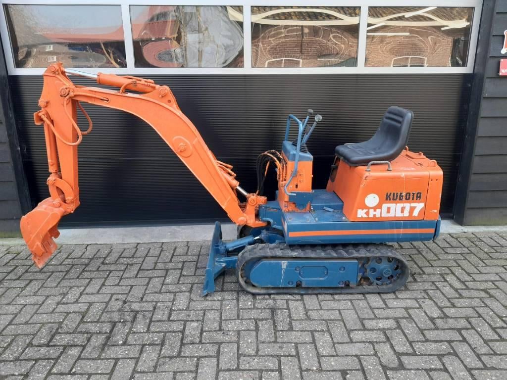 Kubota KH 007 minigraver, Graafmachine