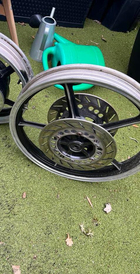 Virago XV750 Voorwiel, Voorvork en Remklauwen, Ophalen, Gebruikt