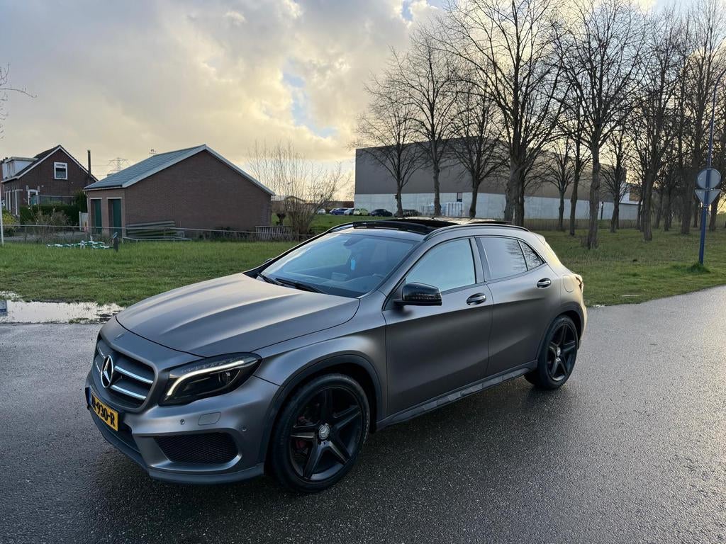 Mercedes Gla 220Cdi Automaat AMG Pakket, Auto's, Mercedes-Benz, Automaat, CLA, Zwart, Leder