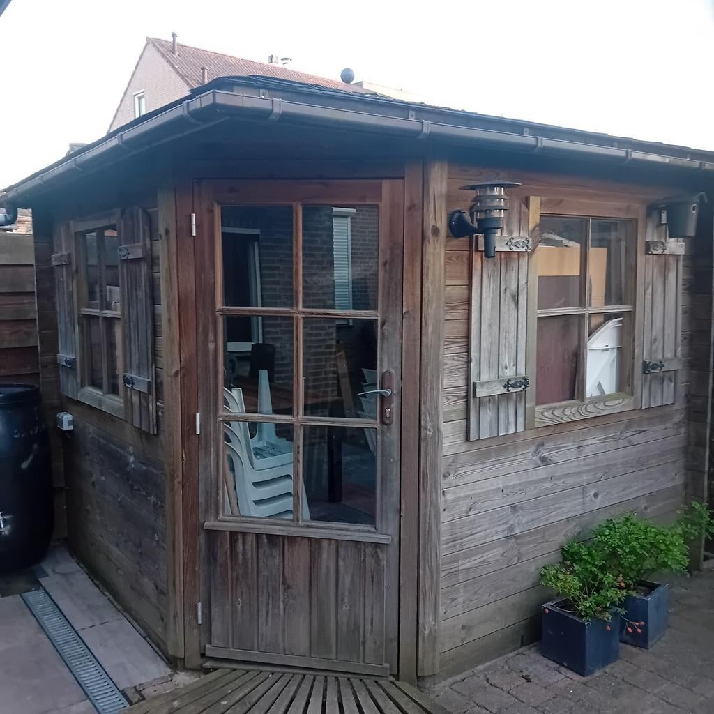 Houten tuinhuis met ramen en deur, Ophalen of Verzenden, Gebruikt, 250 tot 500 cm