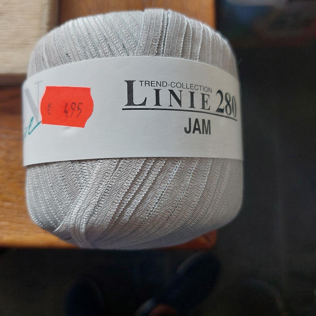 Haak of breigaren, Hobby en Vrije tijd, Ophalen of Verzenden, Zo goed als nieuw, Breien of Haken, Wol of Garen