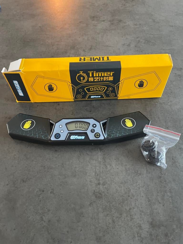 Qtoys timer voor rubiks cuben-speedcubing, Ophalen of Verzenden, Zo goed als nieuw