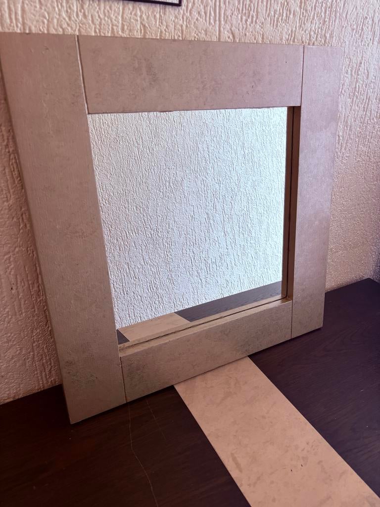 gratis!!!! Koloniale meubelset met marmer incl spiegel, Huis en Inrichting, Tafels | Salontafels, Ophalen, Gebruikt, 50 tot 100 cm