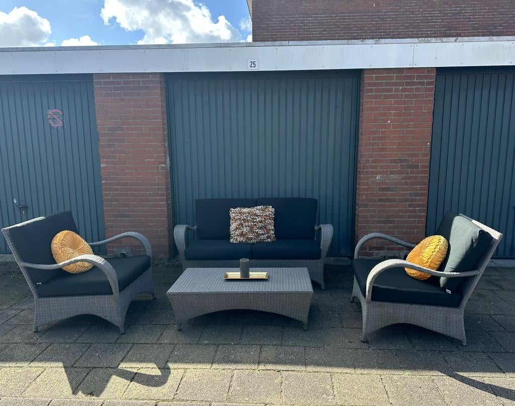 Apple Bee Tuinset Loungeset nieuwprijs +/-€2499, Tuin en Terras, Tuinsets en Loungesets, 5 zitplaatsen, Kunststof, Bank, Ophalen of Verzenden