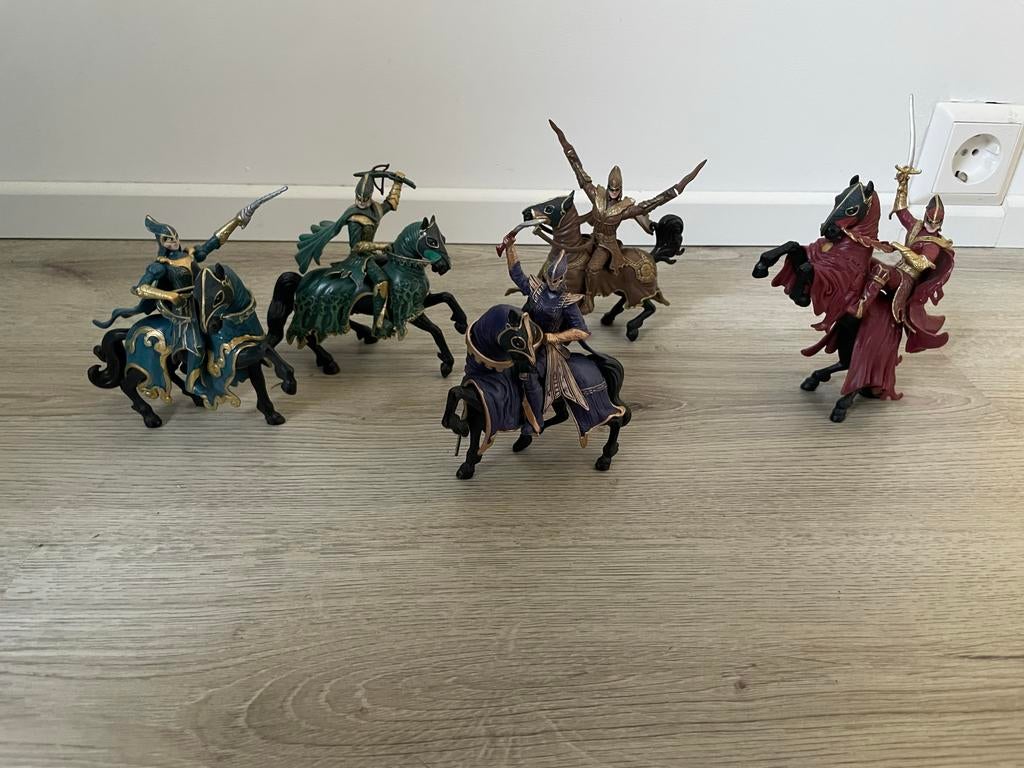 Efteling ruiters en paarden Raveleijn, Verzamelen, Efteling, Gebruikt, Beeldje of Poppetje, Ophalen of Verzenden