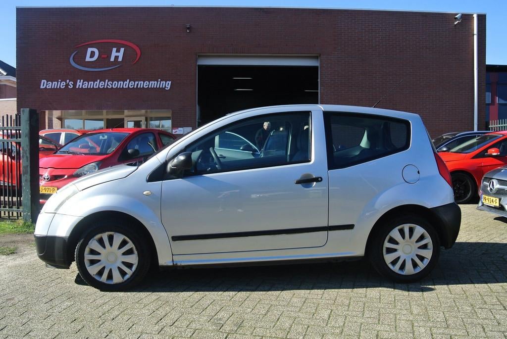 Citroen C2 1.1i Séduction apk 25-02-2027 inruil mogelijk na, Voorwielaandrijving, 450 kg, 31 €/maand, 4 cilinders
