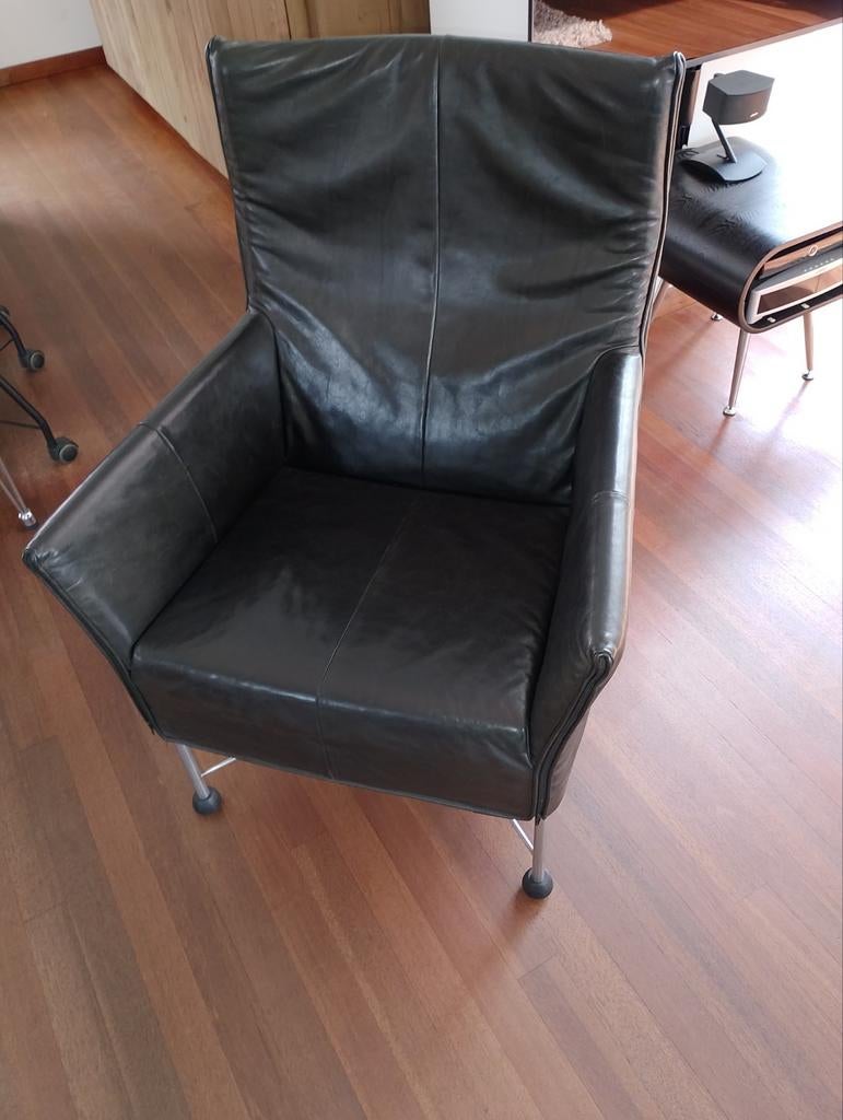 Montis Charly zwart leer 200,=, Ophalen of Verzenden, Zo goed als nieuw, Leer, 50 tot 75 cm