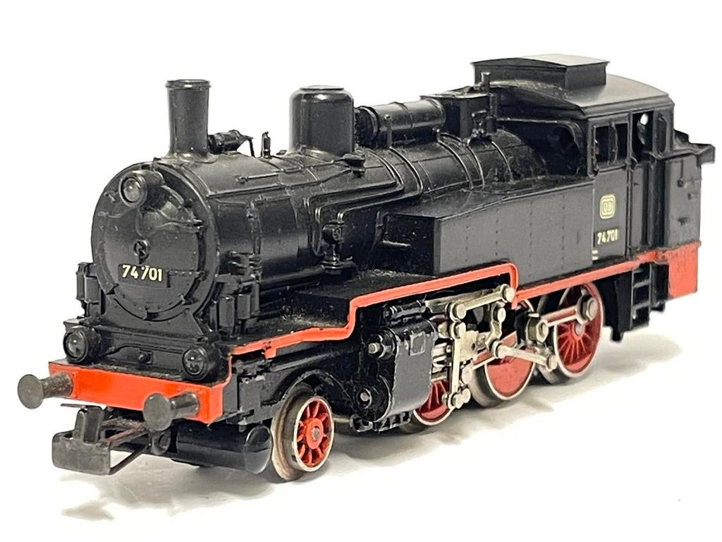 * Märklin 3095 * BR 74 * ZEER MOOI * 3-Punts verlichting *, Hobby en Vrije tijd, Modeltreinen | H0, Wisselstroom, Locomotief, Ophalen of Verzenden