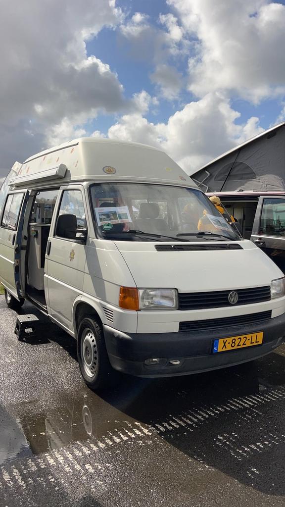 VW T4 Benzine 75.350 km., Koelkast, Buscamper of Camperbus, Reservewiel, Volkswagen