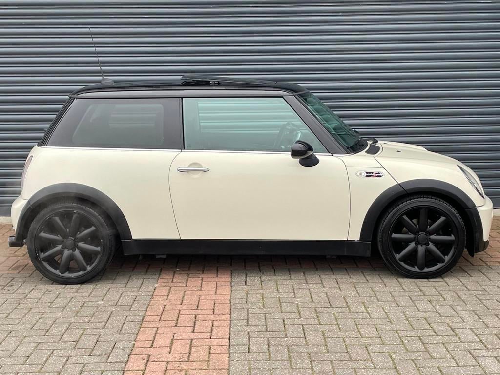 Mini Mini 1.6 Cooper Chili Pano | Navi | Cruise | Airco, Voorwielaandrijving, Stof, Gebruikt, Zwart