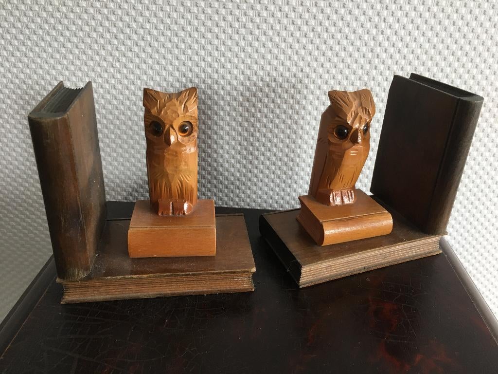 boekensteun   2 stuks van hout met uil erop, Verzenden