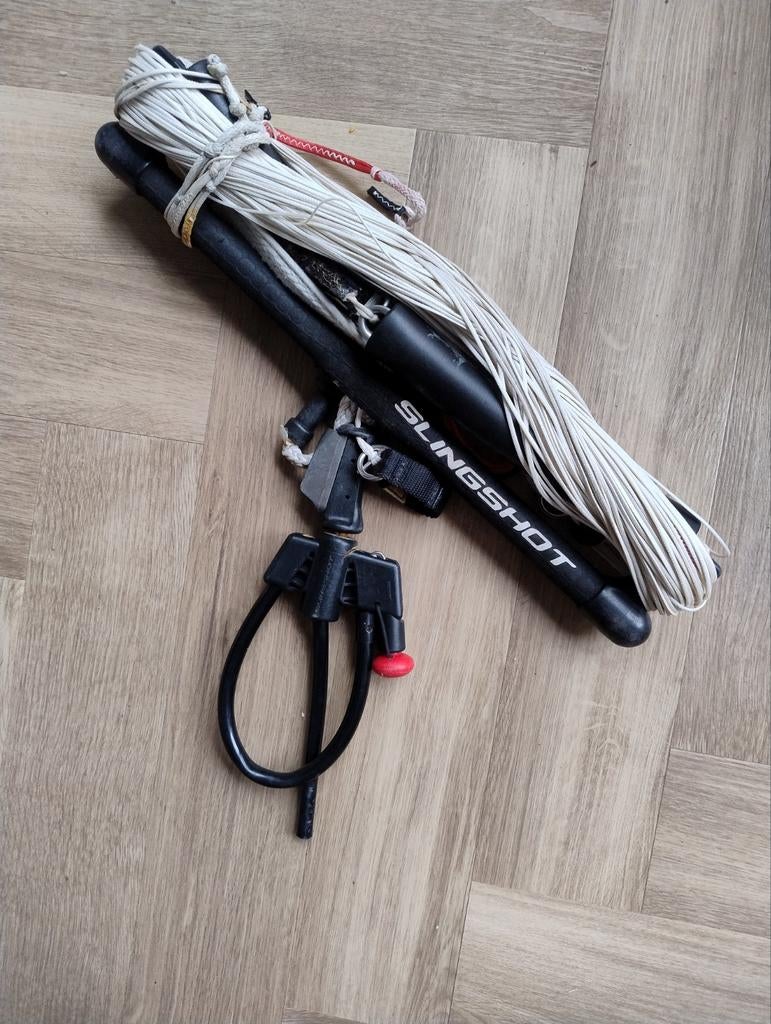 Slingshot bar, Gebruikt, 9 m², Bar, Geen board