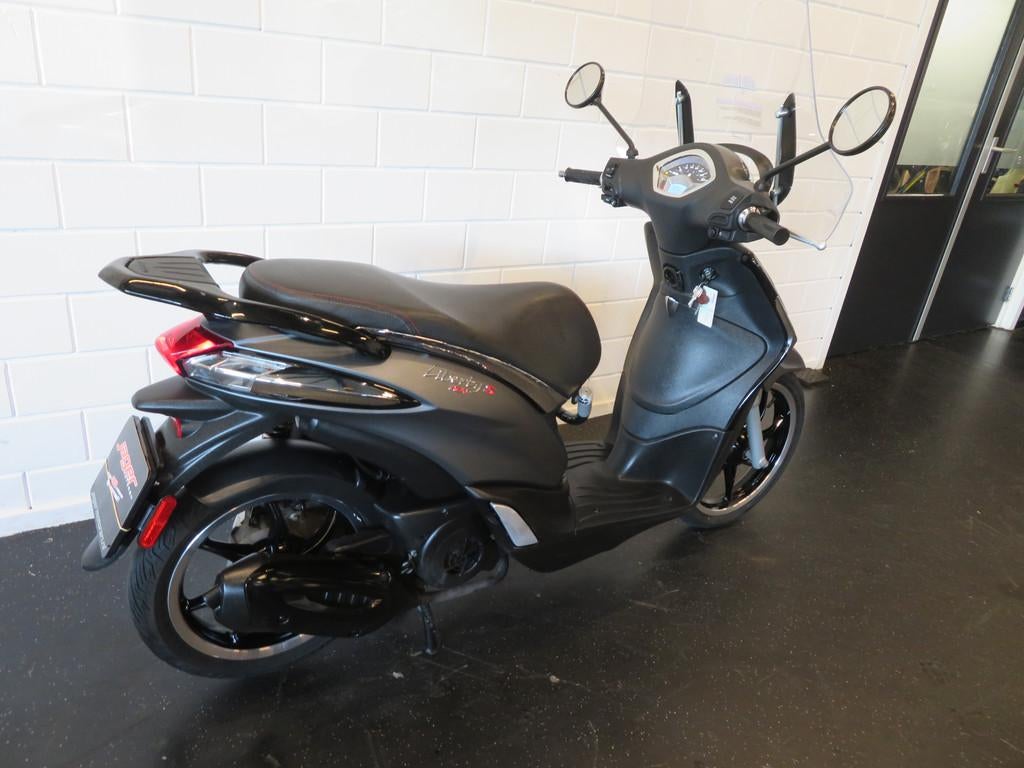 Piaggio LIBERTY 125 ZEER STRAK! (bj 2018), Scooter, Bedrijf, 11 kW of minder, 124 cc