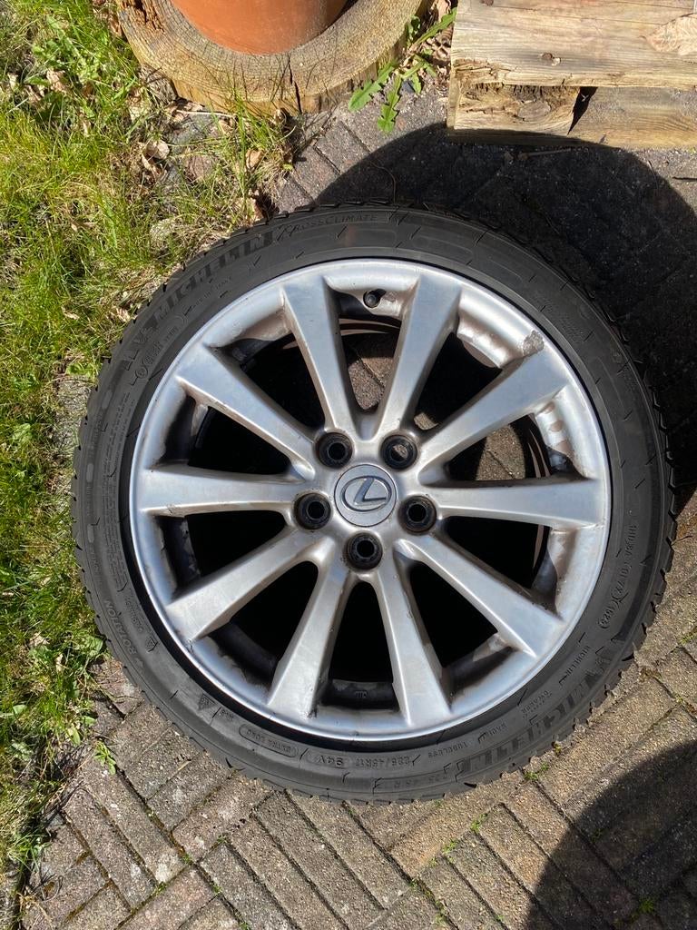 Lexus IS 250 velgen met band gebruikt en goedkoop, Ophalen