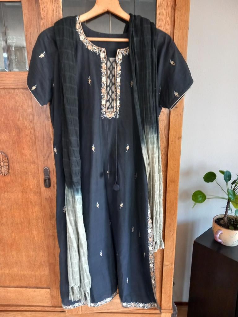 Groen.bruine broek.zwarte jurk, Kleding | Dames, Jumpsuits, Ophalen of Verzenden, Nieuw