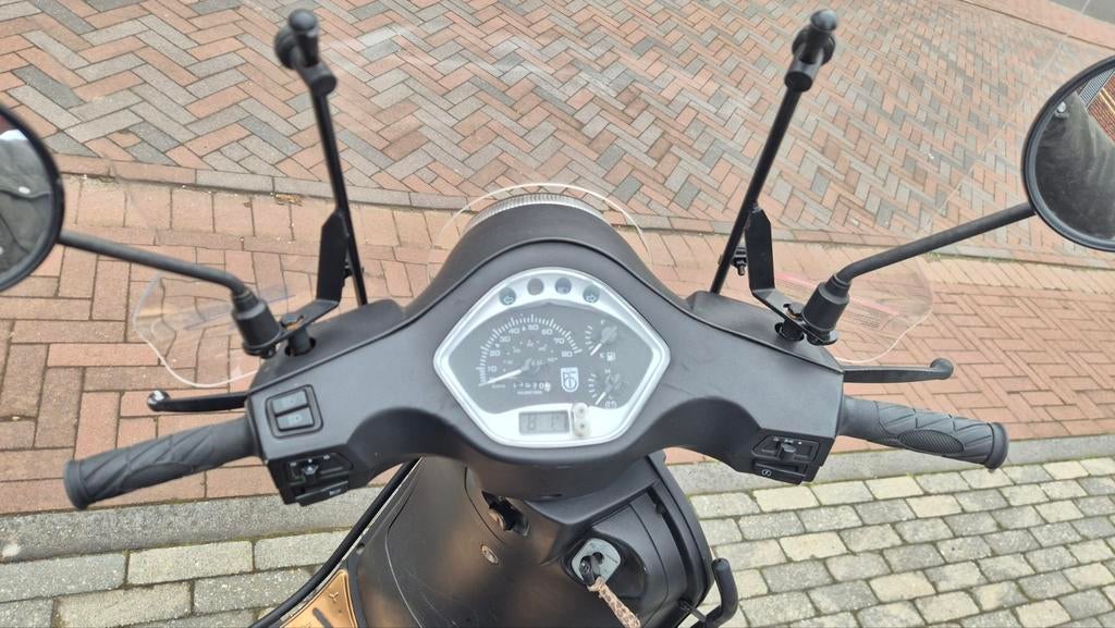 Riva 50 scooter, Ophalen, Benzine