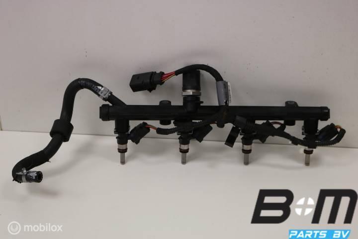 Brandstofrail met verstuivers Polo 6C RHD 1.8 GTI 06L906031A, Gebruikt