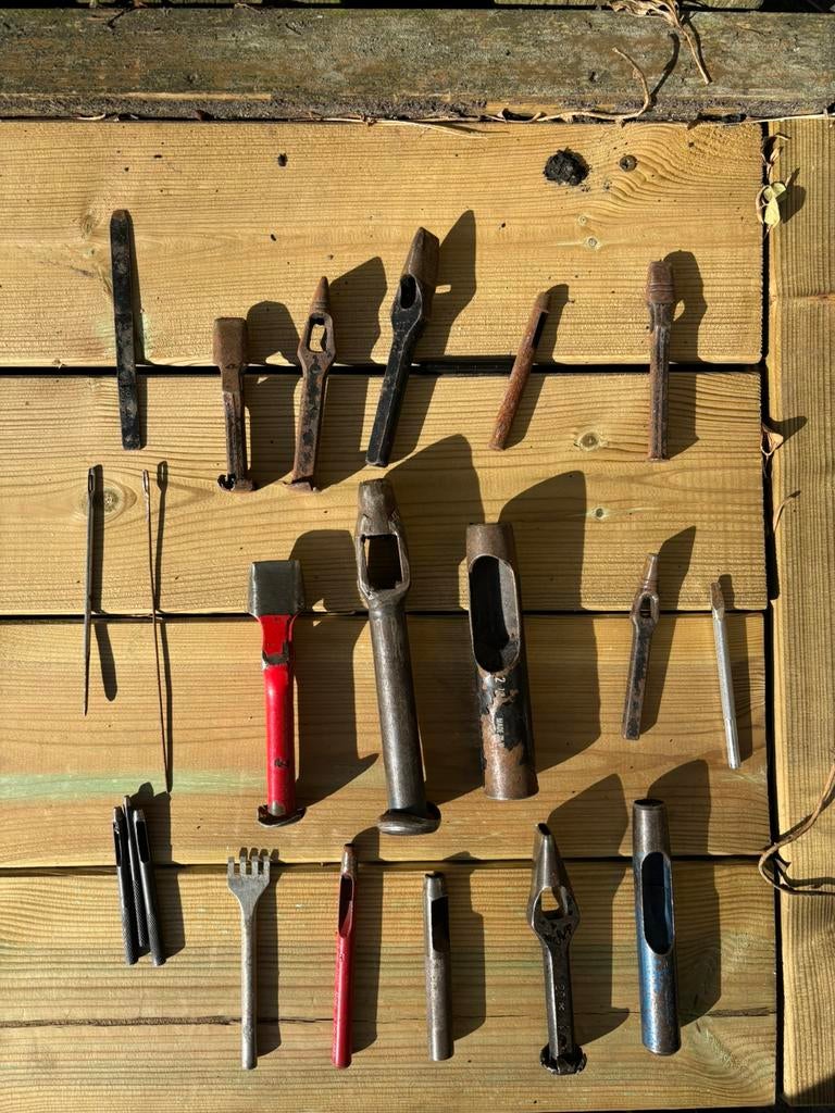 Veel verschillende leerponsen / pons, Ophalen of Verzenden, Zo goed als nieuw