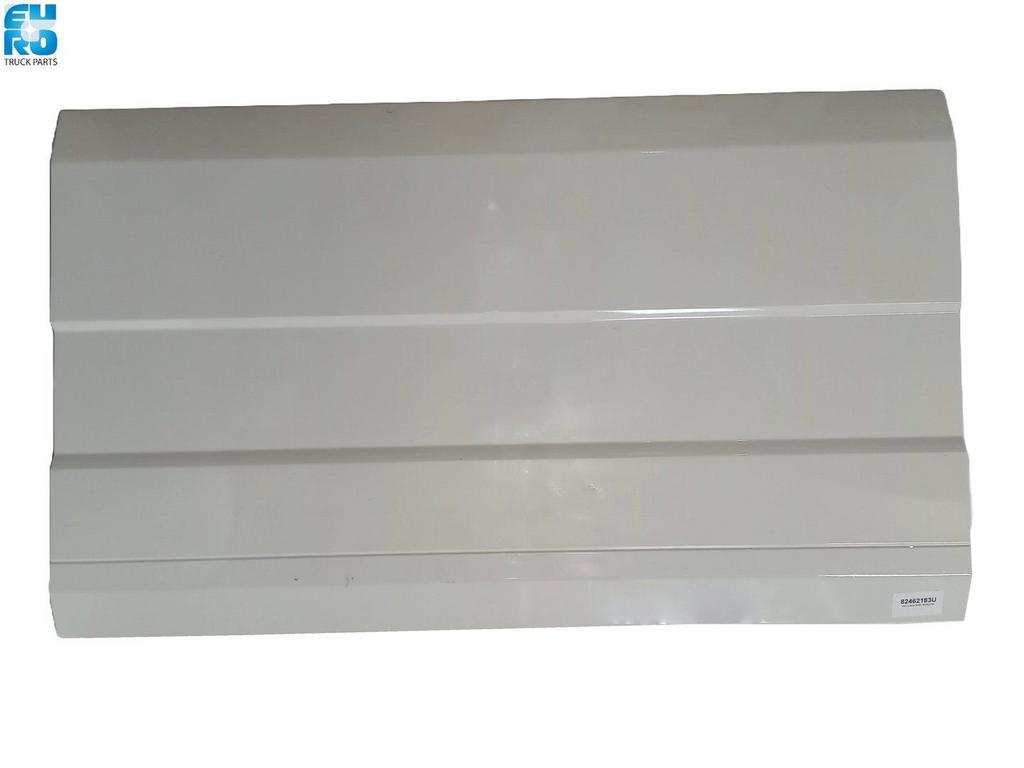 VOLVO ZIJSKIRT MIDDEN RH 82462183U, Gebruikt, -, -, Ophalen of Verzenden
