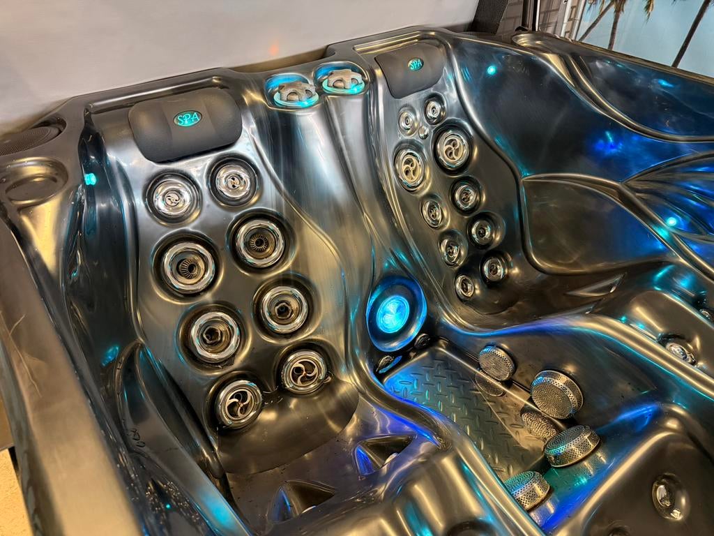 Passion Spa Soulmate 3 persoons 2 Ligplaatsen. Vol opties!, Ophalen, Filter