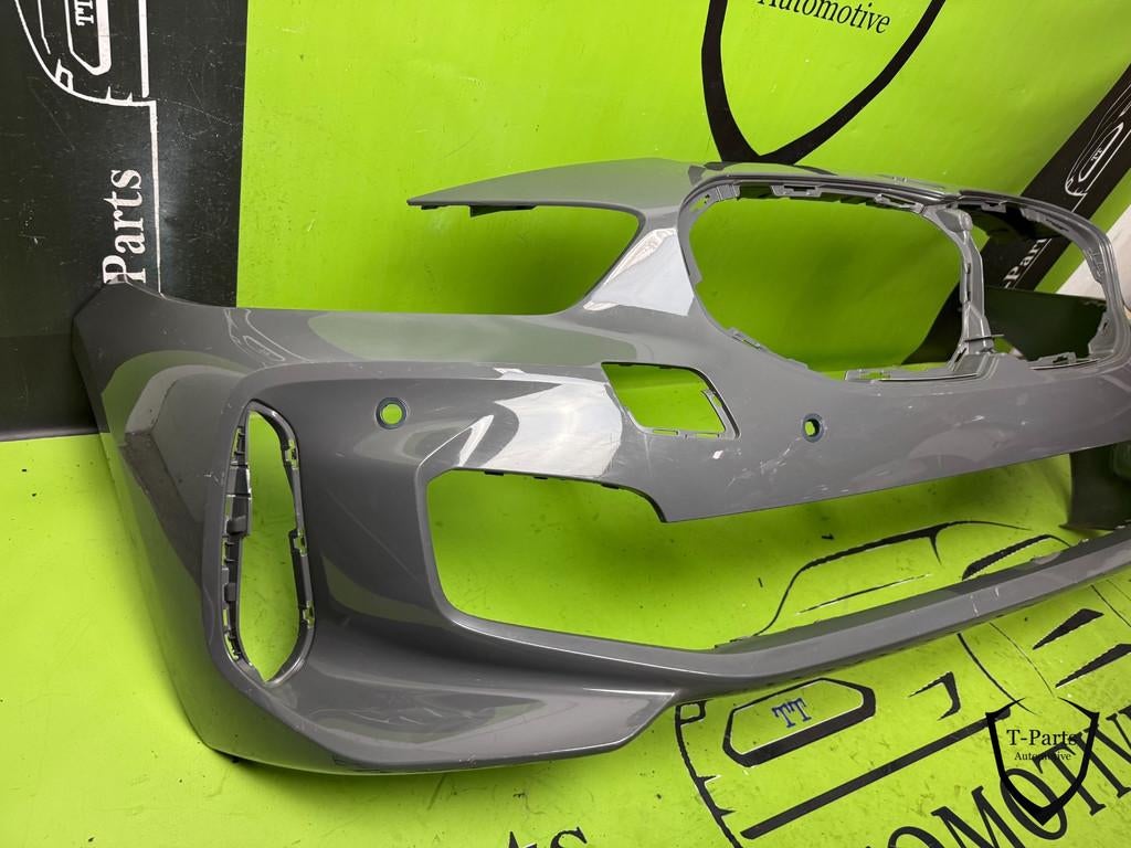 bmw 1 serie f40 voorbumper bumper 18+ M PAKKET, Petuelring 130
80788  Munich, DE, Gebruikt, Info@bmw.de, Ophalen of Verzenden