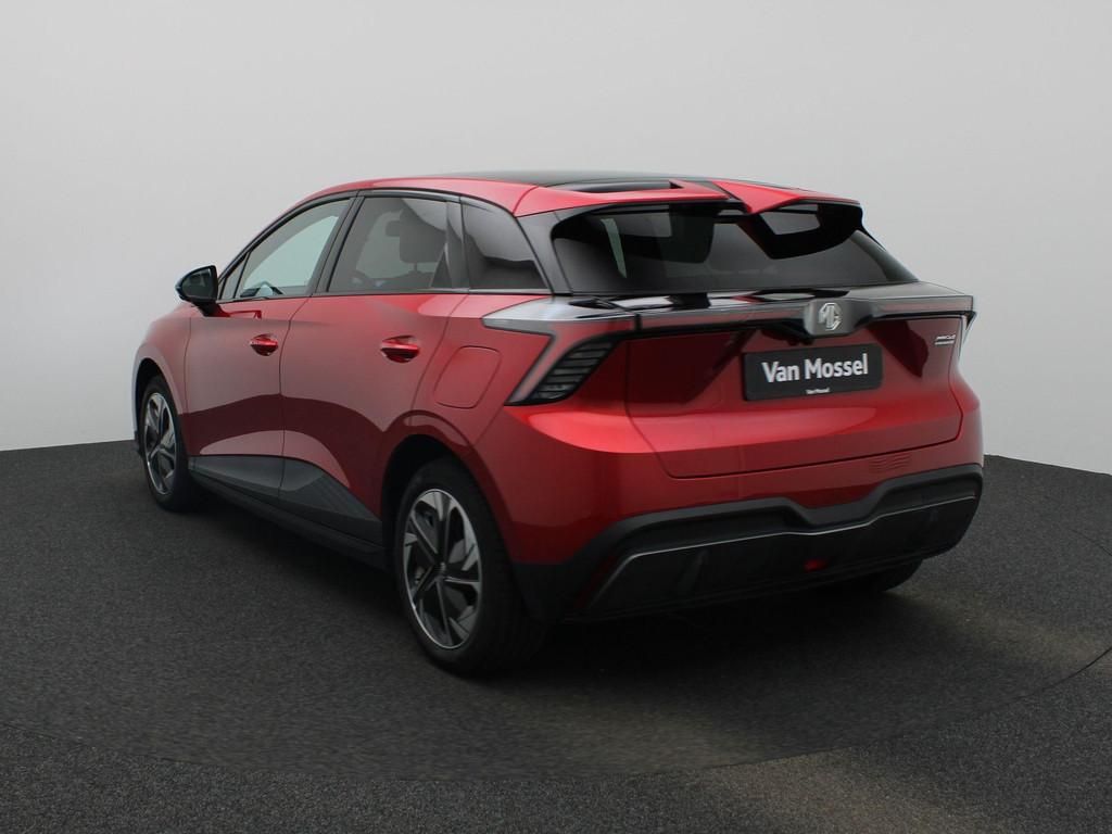 MG MG4 64 kWh Luxury | Parkeer camera | Apple car play / And, Auto's, MG, Automaat, 12 maanden, Gebruikt, 1675 kg