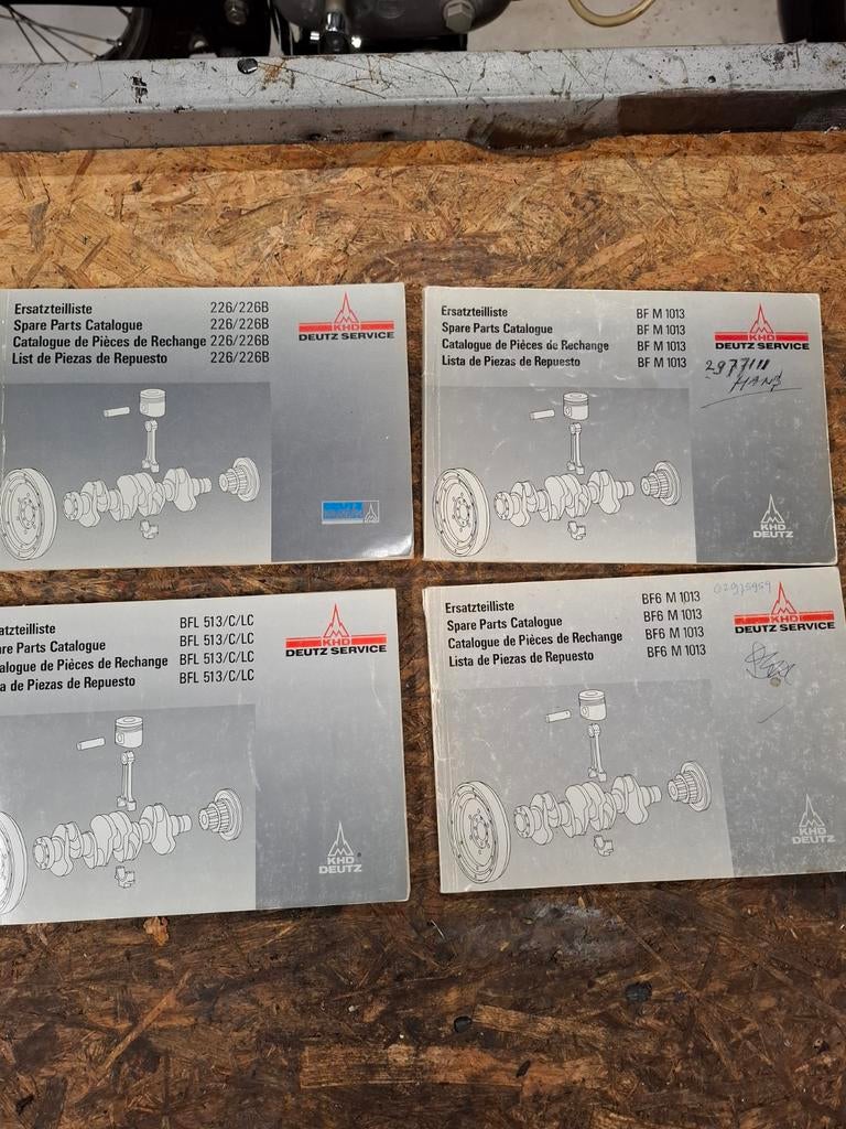 Deutz MWM  boekjes, Boeken, Techniek, Ophalen of Verzenden, Gelezen, Autotechniek, Deutz MWM