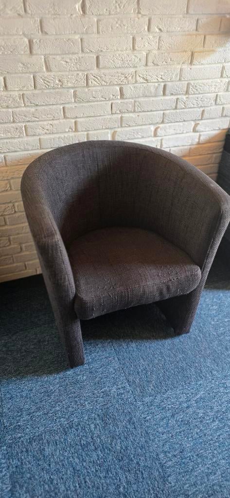 Donkergrijze fauteuil, Ophalen, 50 tot 75 cm