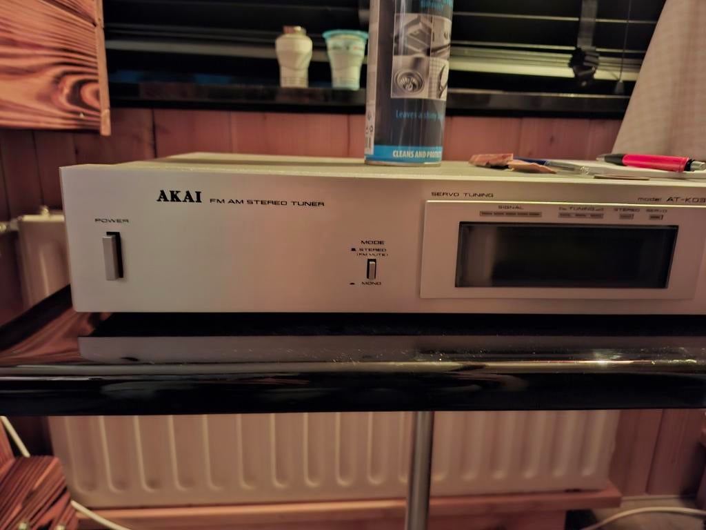 Akai tuner,  gratis. (vieux), Ophalen of Verzenden