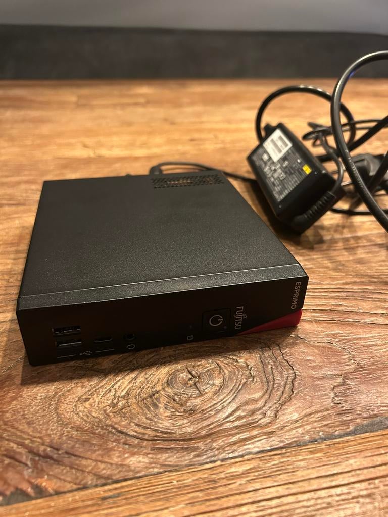 Fujitsu Esprimo | Core i5 / 16GB / 512GB SSD super klein, Computers en Software, Desktop Pc's, Fujitsu Siemens, Zo goed als nieuw