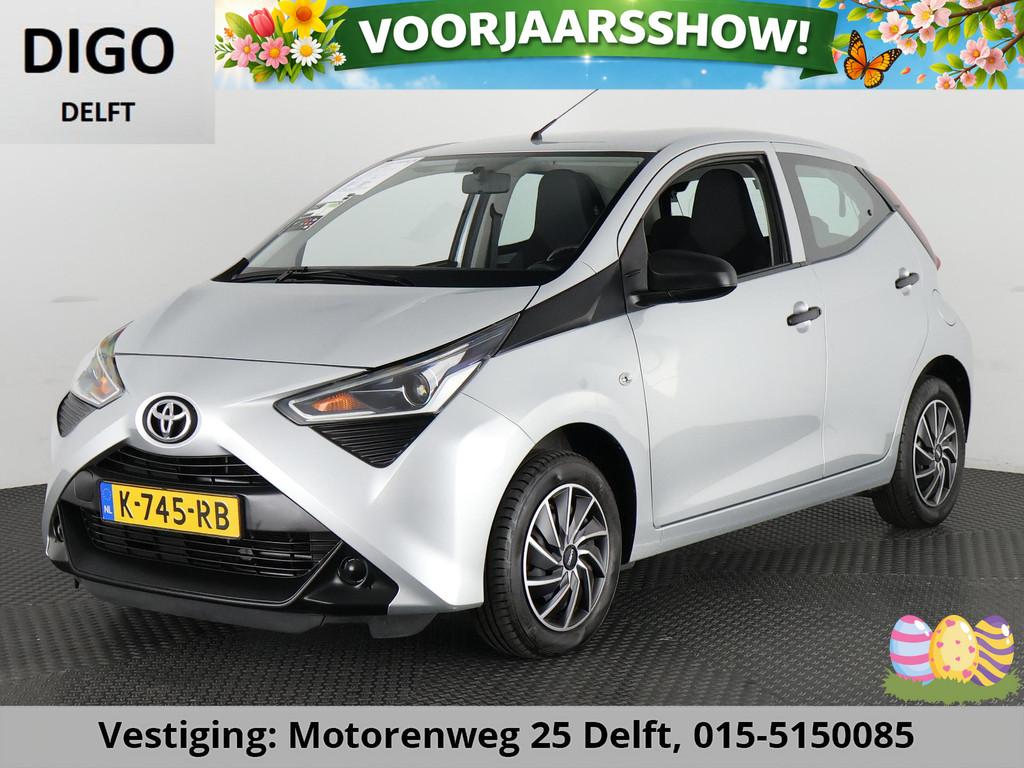 Toyota Aygo 1.0 VVT-i X SILVERLINE FUN AIRCO COMFORT PACK AI, Voorwielaandrijving, Stof, Gebruikt, Euro 6
