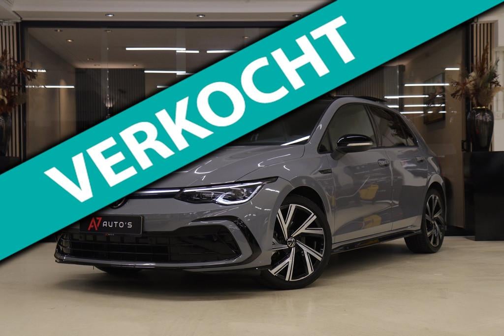 Volkswagen GOLF 1.5 eTSI R-Line Business PANO/CAM/CARPLAY/IQ, Stof, 4 cilinders, 150 pk, Bedrijf